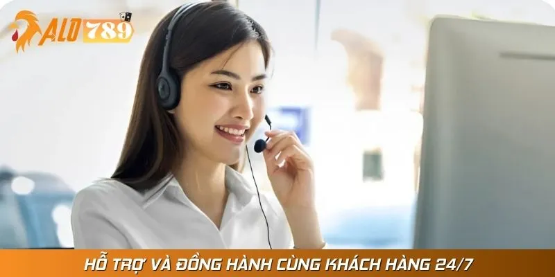Nhân viên CSKH đồng hành cùng khách chơi 24/7